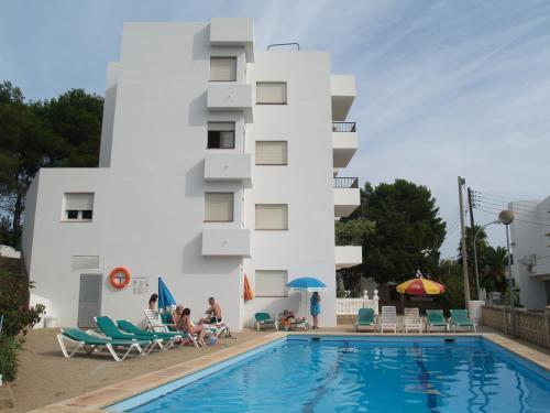 Mar Bella Apartment *
